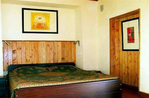 Hotel Emerald Heights Mussoorie Exteriör bild